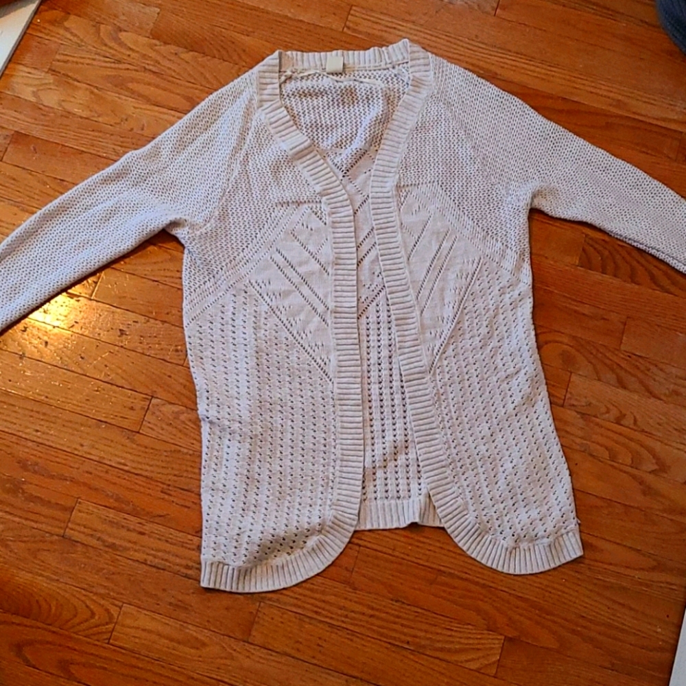 Long length knitted sweater